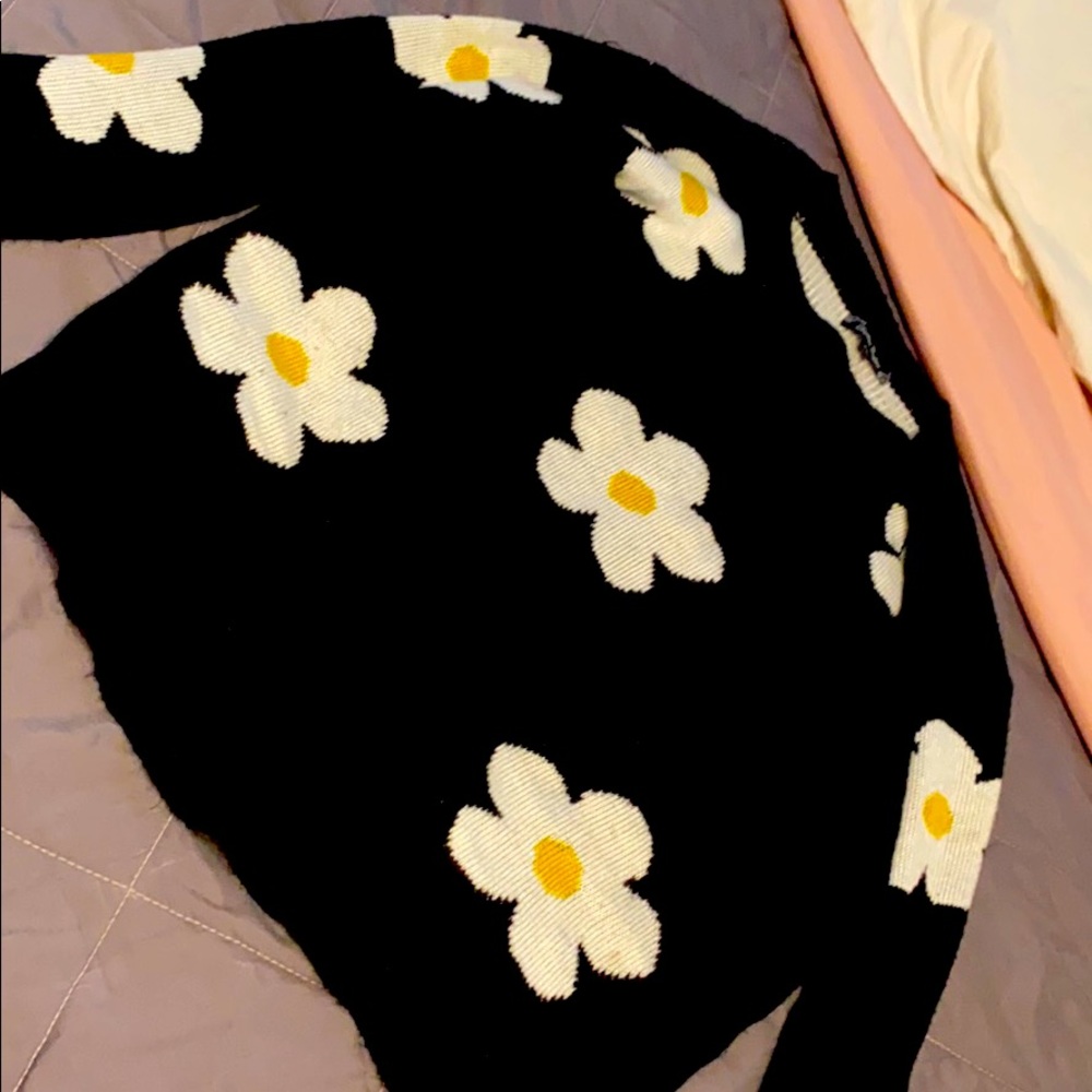 Daisy Sweater